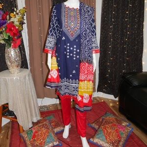 Pakistani Lawn Suit